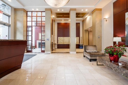 302-1228 Marinaside Crescent, Vancouver, BC 