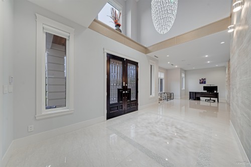 656 Blue Mountain Street, Coquitlam, BC 