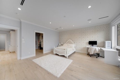 656 Blue Mountain Street, Coquitlam, BC 