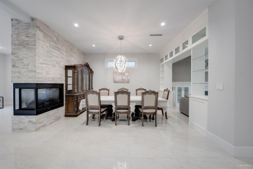 656 Blue Mountain Street, Coquitlam, BC 