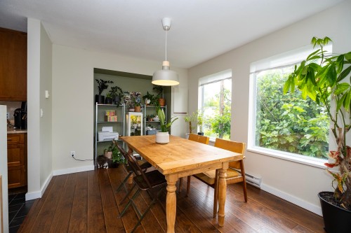 756 Gibsons Way, Gibsons, BC 