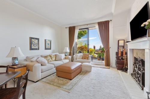 24-2214 Folkestone Way, West Vancouver, BC 