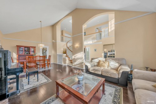 2233 Monashee Court, Coquitlam, BC 