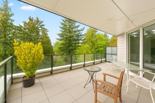 Th5-2137 Chesterfield Avenue, North Vancouver, BC 