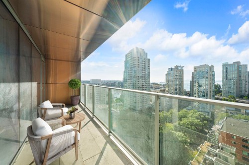 1907-1480 Howe Street, Vancouver, BC 