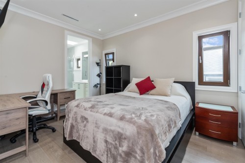 6251 Woodwards Road, Richmond, BC 