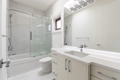 6251 Woodwards Road, Richmond, BC 