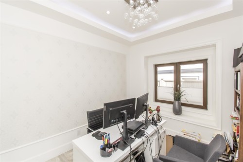 6251 Woodwards Road, Richmond, BC 