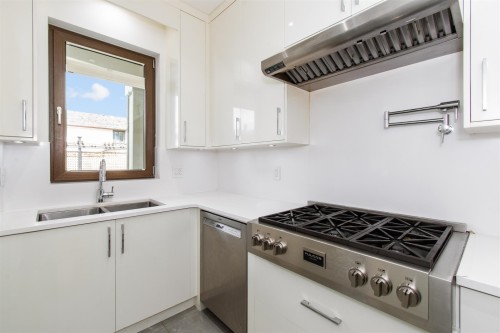 6251 Woodwards Road, Richmond, BC 