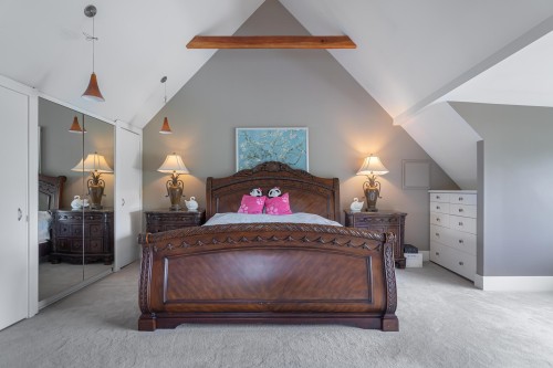 1897 37Th Avenue W, Vancouver, BC 