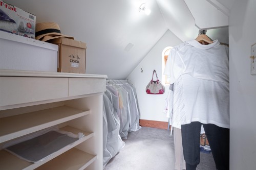 1897 37Th Avenue W, Vancouver, BC 