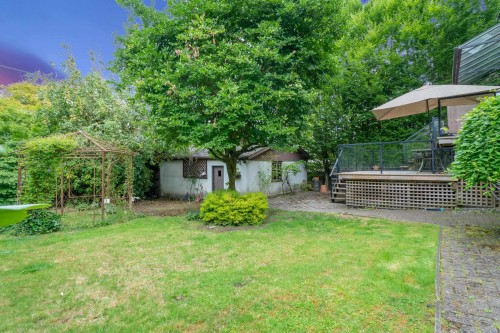 1897 37Th Avenue W, Vancouver, BC 