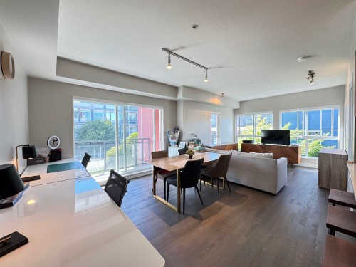 206-10033 River Drive, Richmond, BC 