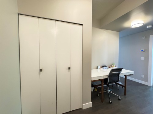 206-10033 River Drive, Richmond, BC 