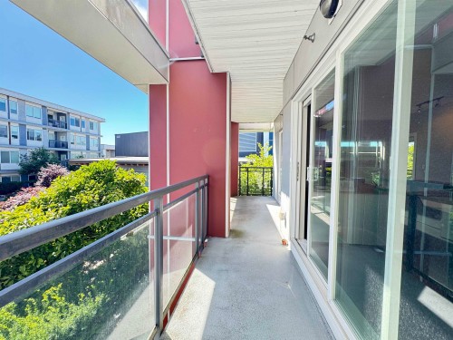 206-10033 River Drive, Richmond, BC 