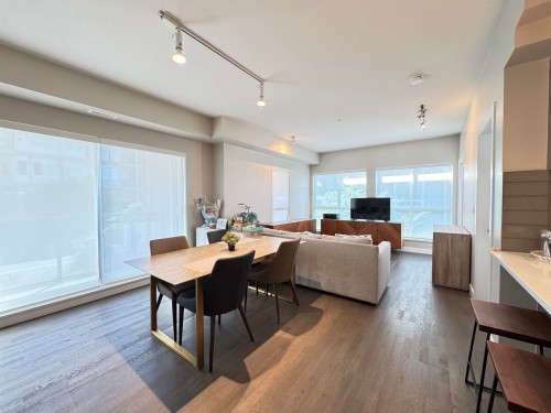 206-10033 River Drive, Richmond, BC 