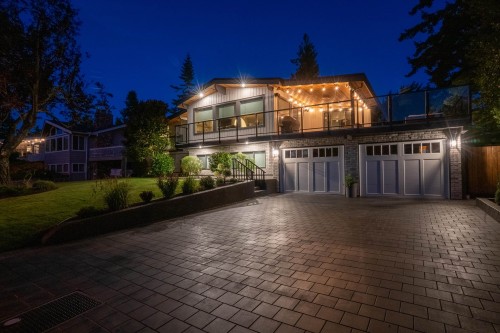 4876 4Th Avenue, Delta, BC 