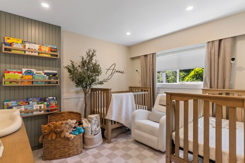 4876 4Th Avenue, Delta, BC 