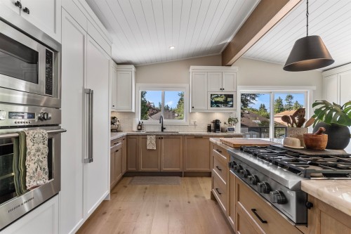 4876 4Th Avenue, Delta, BC 