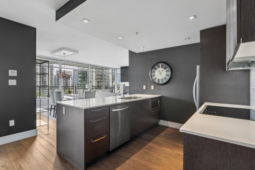 505-111 13Th Street E, North Vancouver, BC 