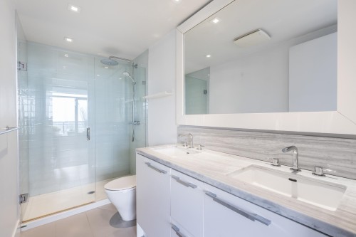 505-111 13Th Street E, North Vancouver, BC 