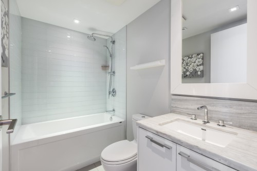 505-111 13Th Street E, North Vancouver, BC 