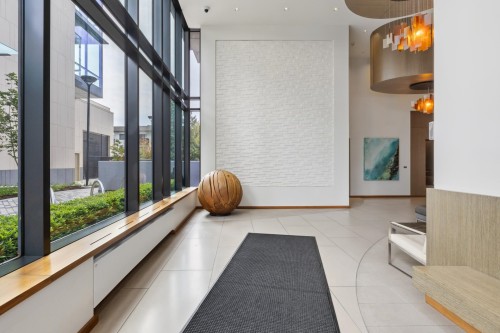 505-111 13Th Street E, North Vancouver, BC 