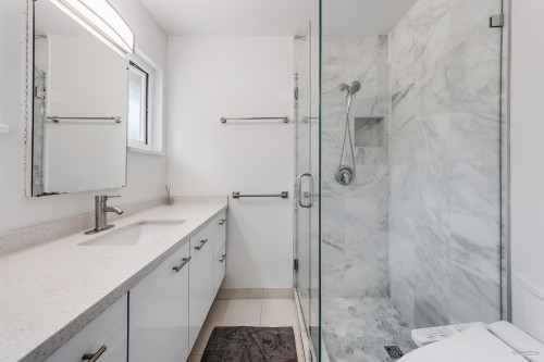 4145 Ripple Road, West Vancouver, BC 