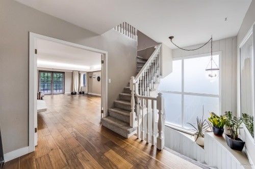 4145 Ripple Road, West Vancouver, BC 