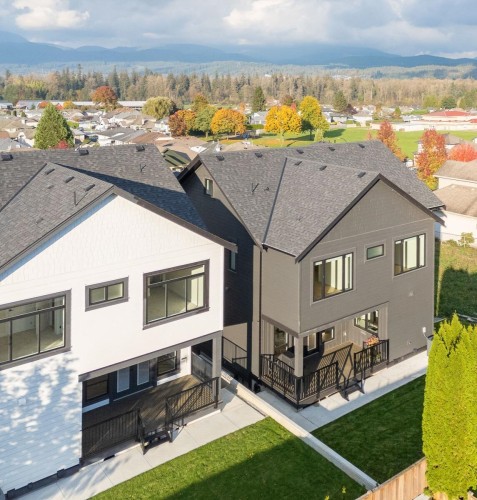 21996 Isaac Crescent, Maple Ridge, BC 