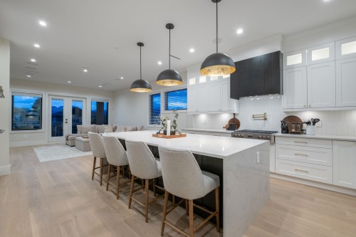 21996 Isaac Crescent, Maple Ridge, BC 