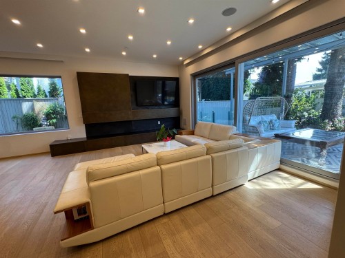 1076 Park Drive, Vancouver, BC 