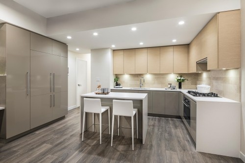 2307-4168 Lougheed Highway  Burnaby, BC V0V 0V0