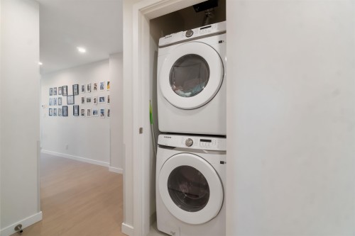 2607-4168 Lougheed Highway, Burnaby, BC 