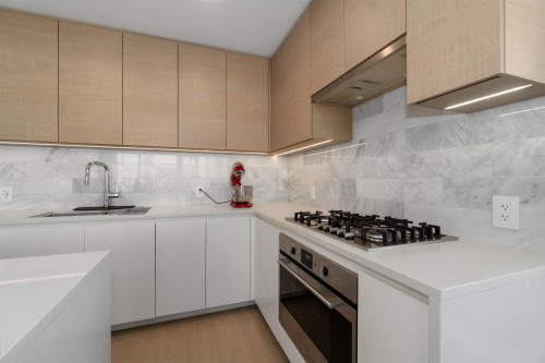 2607-4168 Lougheed Highway, Burnaby, BC 