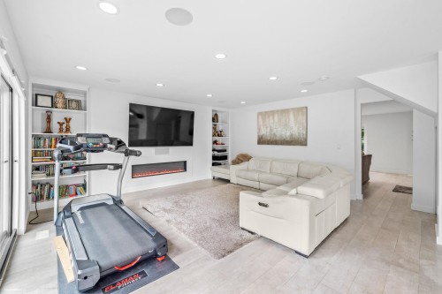 6471 Gibbons Drive, Richmond, BC 