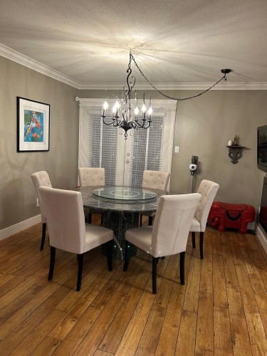 10690 Hollybank Drive, Richmond, BC 