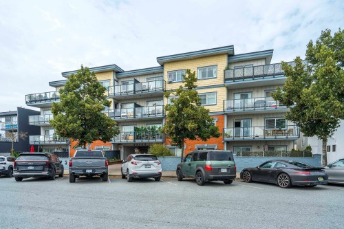207-22363 Selkirk Avenue  Maple Ridge, BC V2X 2X6