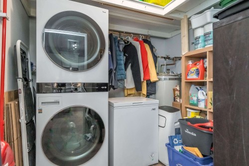 207-22363 Selkirk Avenue, Maple Ridge, BC 