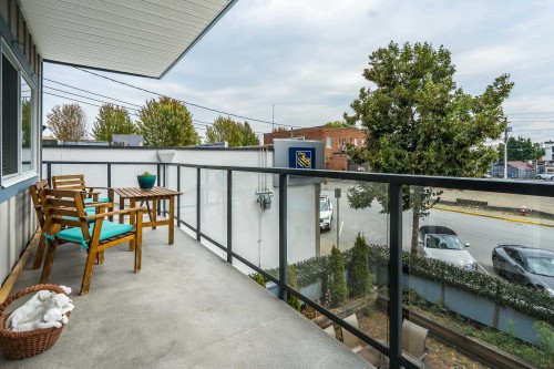 207-22363 Selkirk Avenue, Maple Ridge, BC 