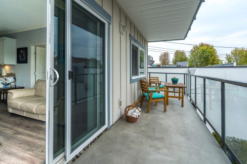 207-22363 Selkirk Avenue, Maple Ridge, BC 