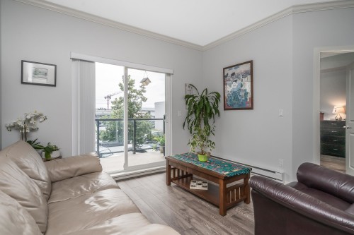 207-22363 Selkirk Avenue, Maple Ridge, BC 