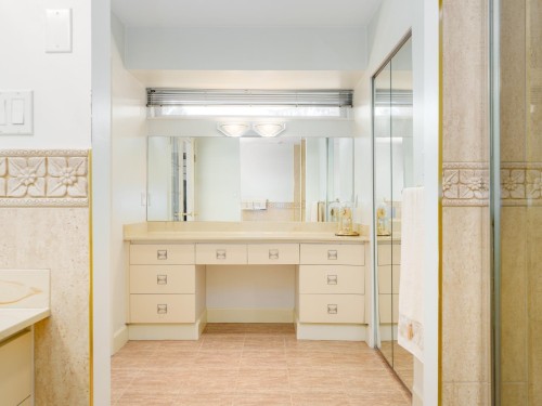 1450 40Th Avenue W, Vancouver, BC 