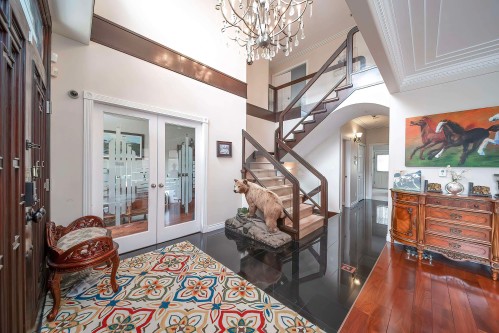 2407 18Th Avenue W, Vancouver, BC 