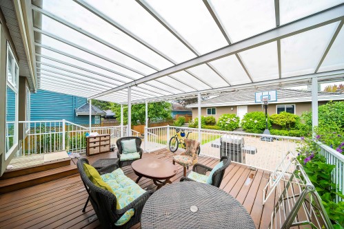 2407 18Th Avenue W, Vancouver, BC 