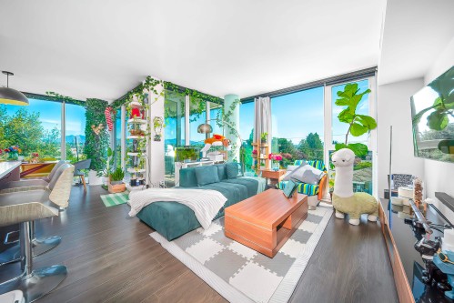 721-8988 Patterson Road, Richmond, BC 