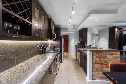 1050 Burrard Street, Vancouver, BC 