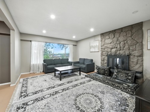 83 Warrick Street, Coquitlam, BC 