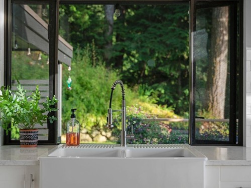 485 Timbertop Drive, Lions Bay, BC 