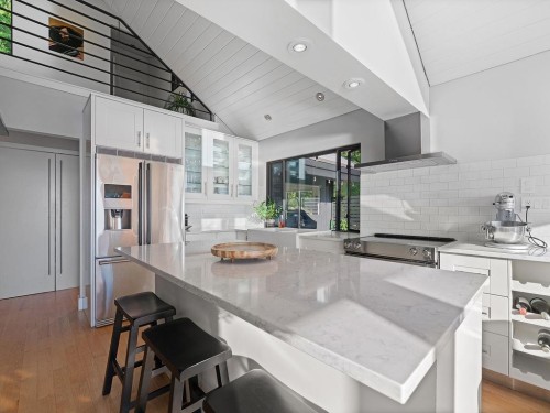 485 Timbertop Drive, Lions Bay, BC 